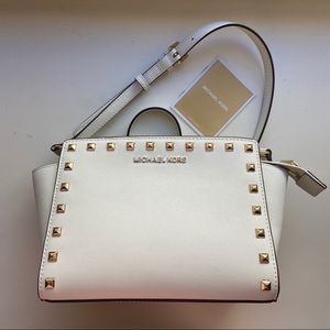 ✨ Michael Kors ✨ Selma Studded Crossbody